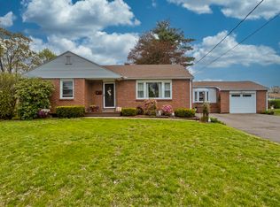 65 Mathieu Dr, Chicopee, MA 01020