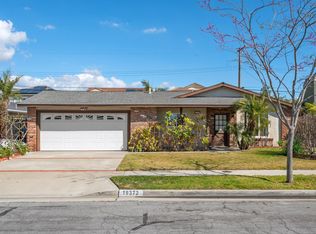 19372 Mauna Ln, Huntington Beach, CA 92646