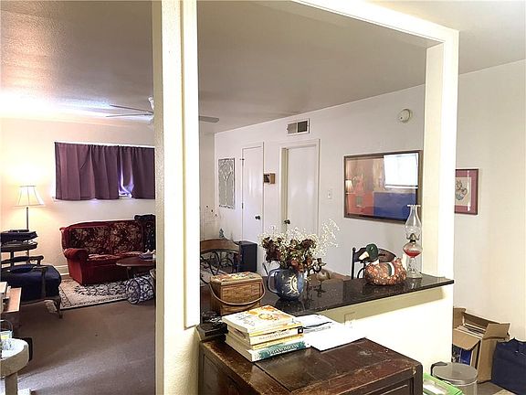 3rd image of 2618 Lapeyrouse St