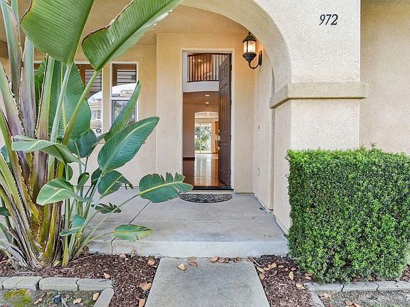 5th image of 972 Merced River Rd