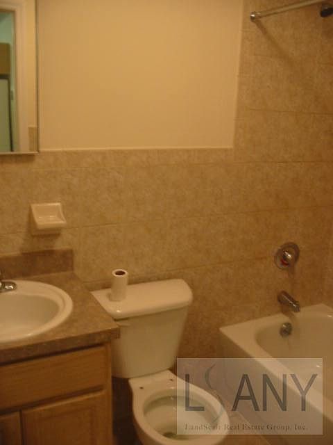 2nd image of 2416 Westchester Ave APT 1F
