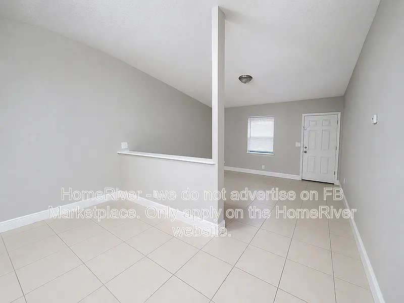 2 bed, 1.0 bath, 840 sqft, $850 — Photo 2