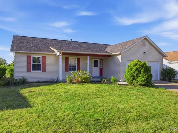 857 Cades Cv, Florissant, MO 63031