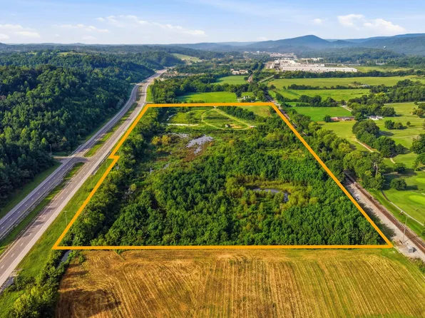 184 Highwater Rd, Dayton, TN 37321