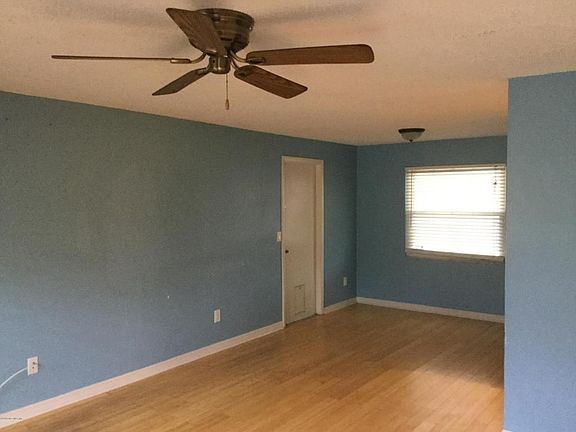 2nd image of 7563 Pheasant Path Dr