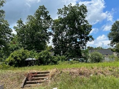208 S 3rd Ave, Lanett, AL, 36863
