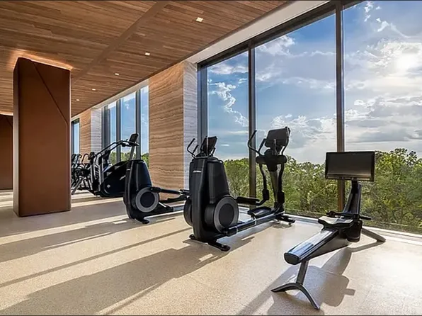 500 West 18th Street W30B image 32 of 33