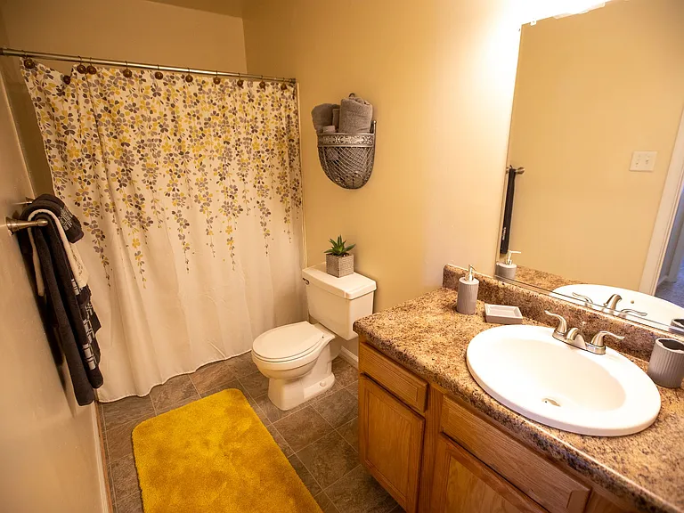 Woodbriar Apartment Homes — Photo 51