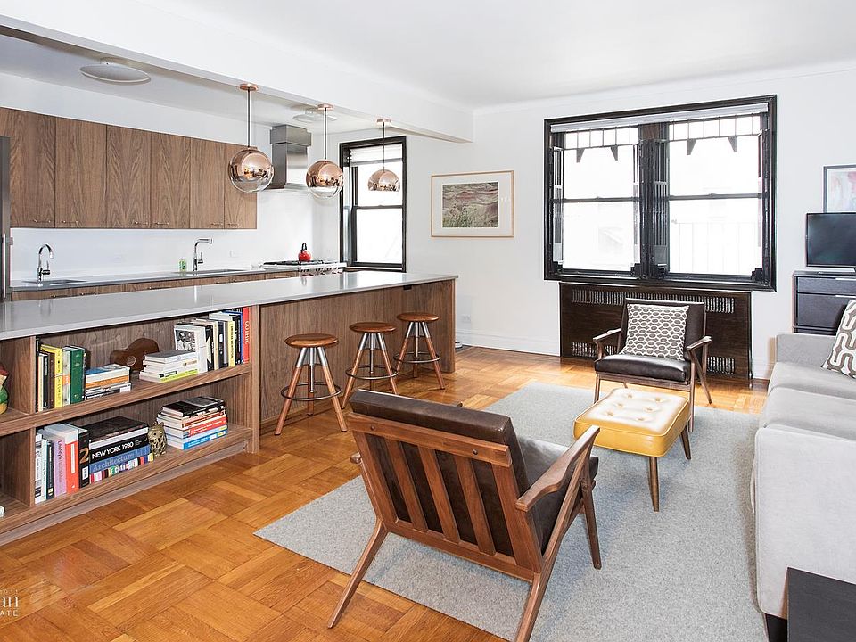 1st image of 221 E 18th St APT 2D
