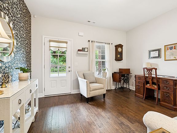 5th image of 408 Lively Way