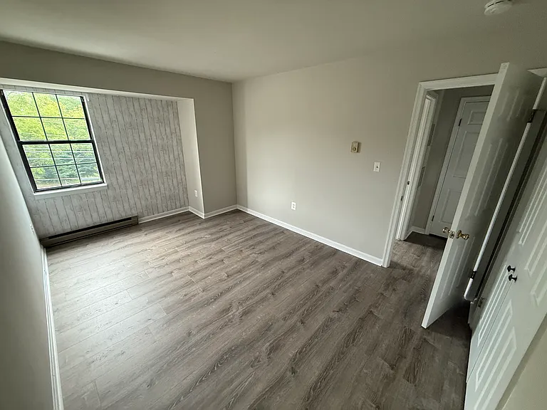 8354 Martinsburg Pike #4 — Photo 6