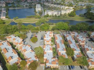 14909 SW 80th St APT 205, Miami, FL 33193