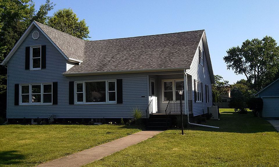 1st image of 317 E Park St