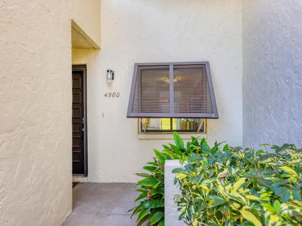 4580 Longwater Chase, Sarasota, FL