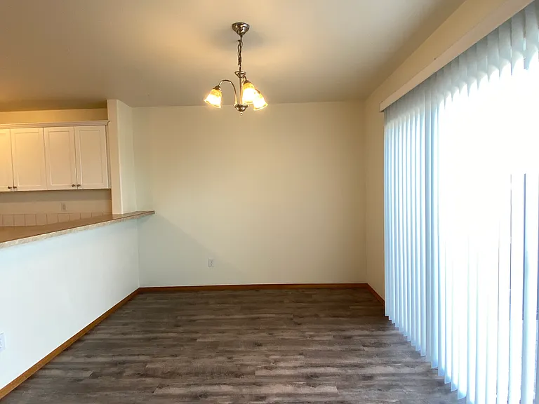 2862 SW Indian Cir — Photo 15