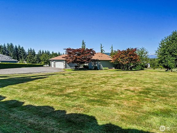3rd image of 11428 128th Drive NE