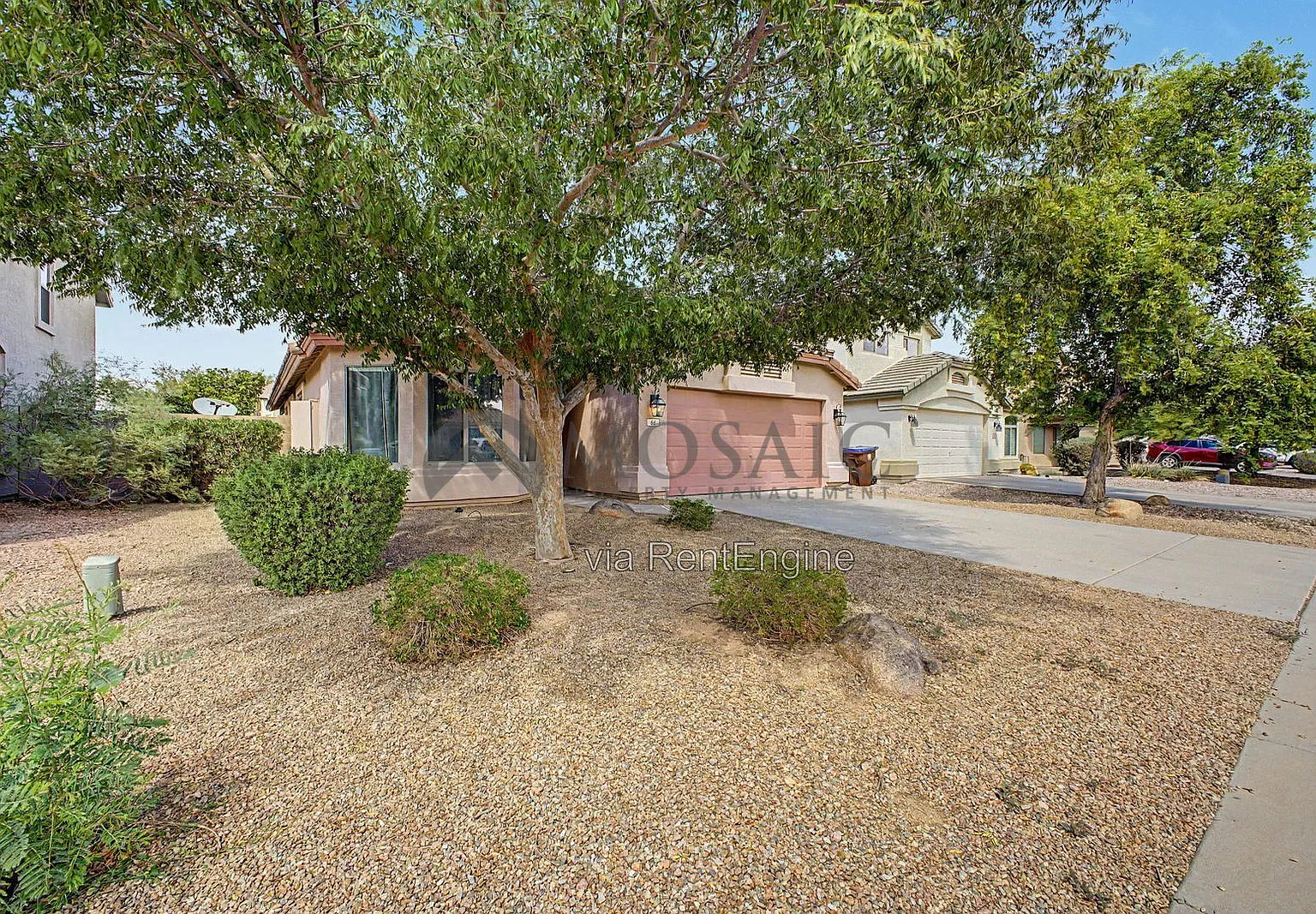 3 bed, 2.0 bath, 1684 sqft, $1,895 — Photo 2