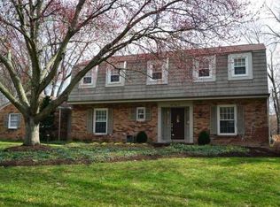 952 Chesterton Way, Cincinnati, OH 45230