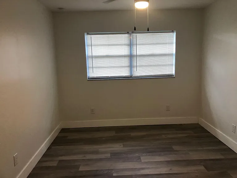 308 Pleasant Grove Rd — Photo 6