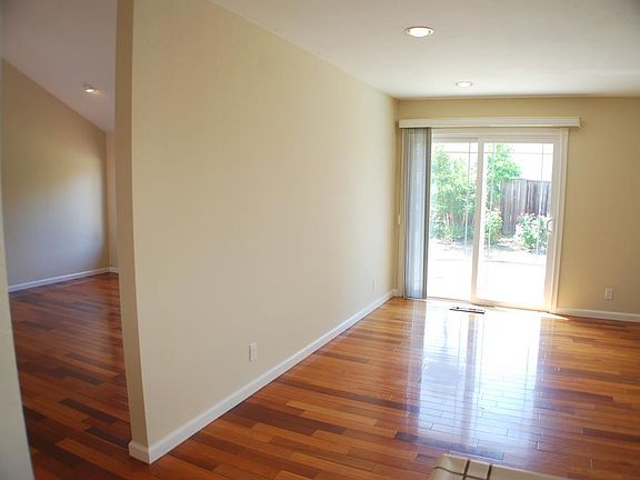 4th image of 3112 Fawnwood Ct
