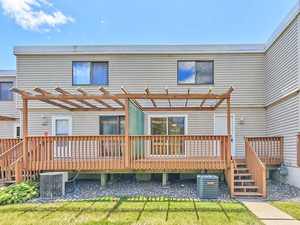 7515 63rd Ave N, Brooklyn Park, MN 55428