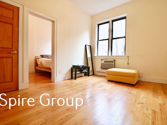 4th image of 286 W End Ave #3R