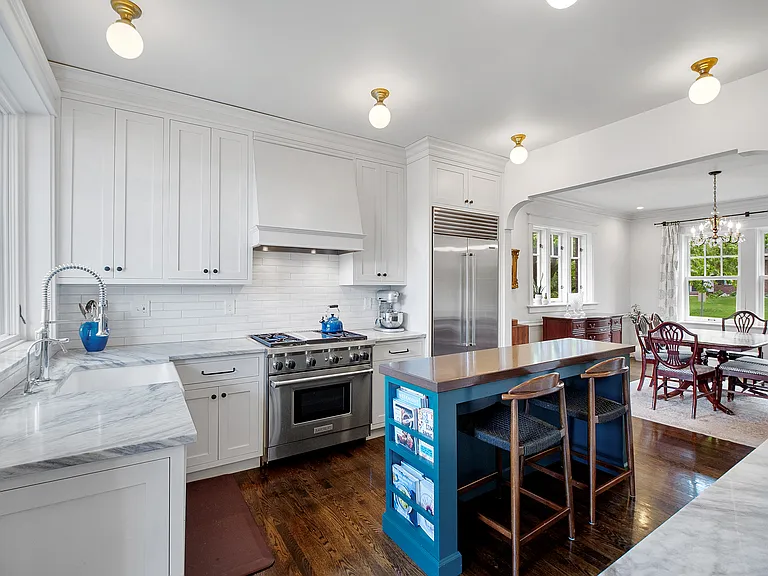 7071 Lindell Blvd — Photo 12