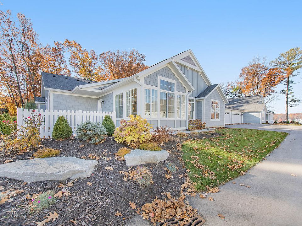1st image of 246 Janes View Dr #14