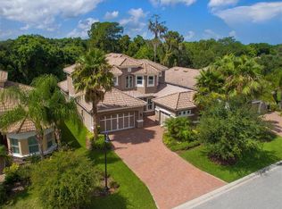 5310 Napa Dr, Sarasota, FL 34243
