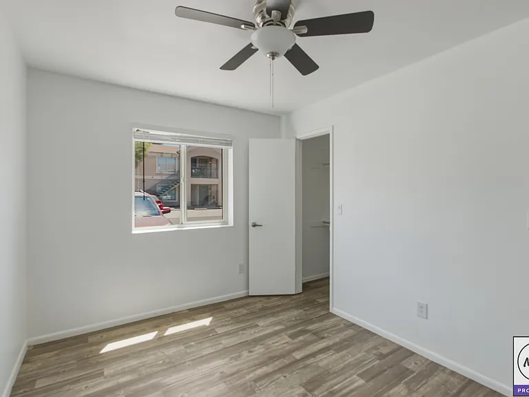 2330 W Lone Cactus Dr #103 — Photo 19