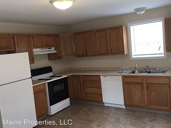 4th image of 6 Timber Creek Dr