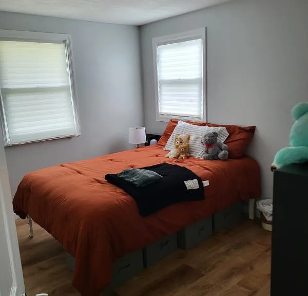 Hunter Ln — Photo 2