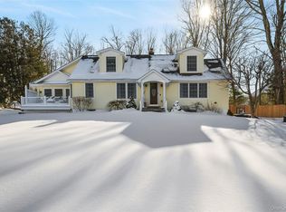 12 Leeside Road, Carmel, NY