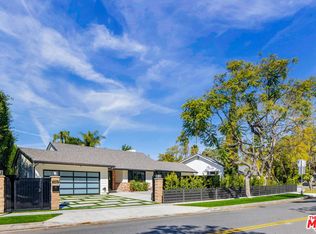 1413 Allenford Ave, Los Angeles, CA 90049