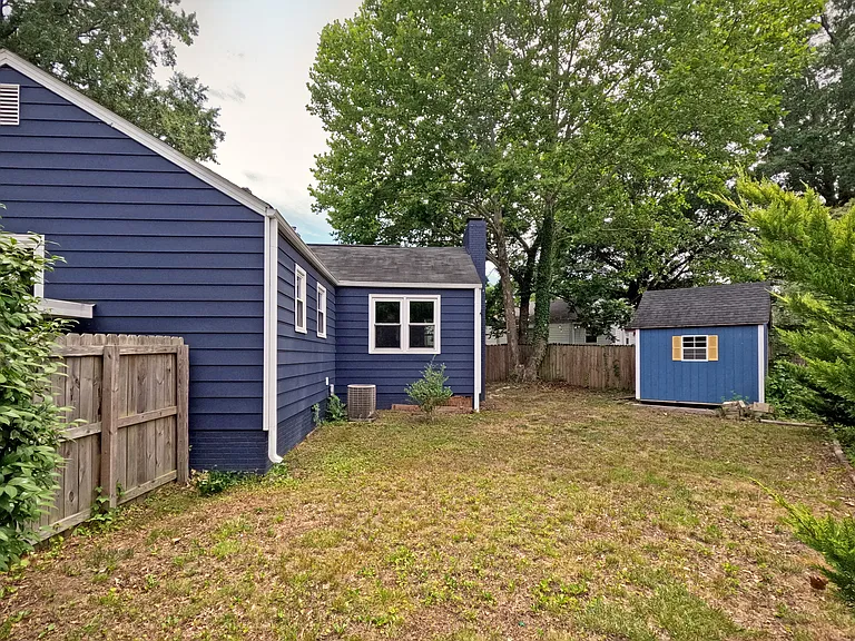 621 Brighton Rd — Photo 12