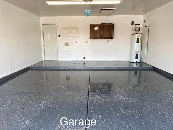 5th image of 10101 W Highland Ave