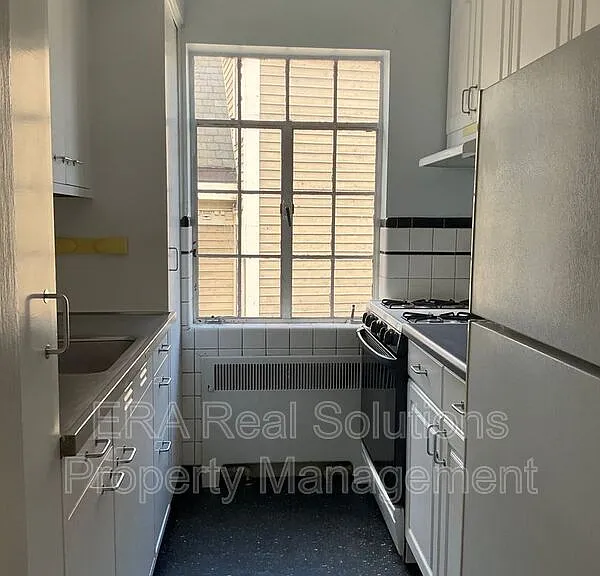 249 Loraine Ave #1 — Photo 6