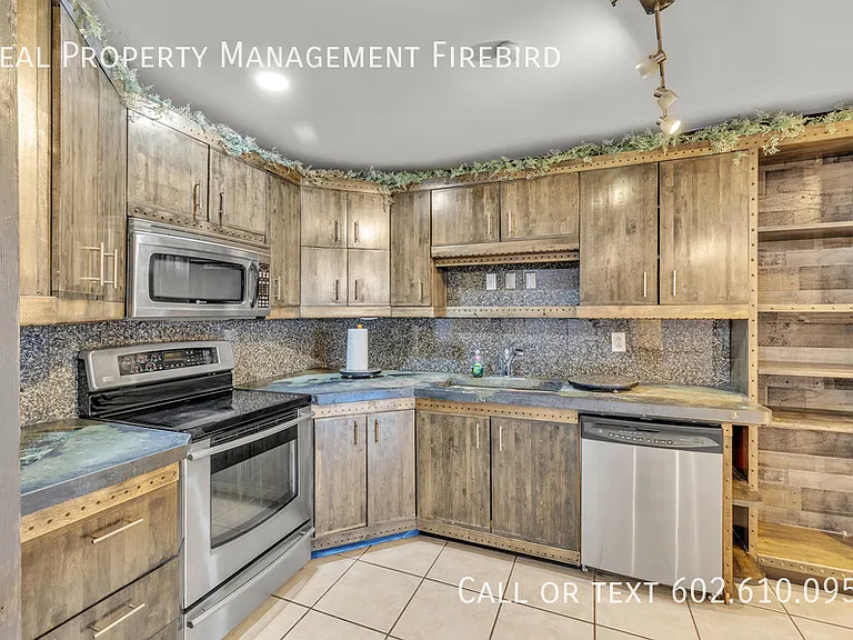 4439 E Wood St — Photo 1