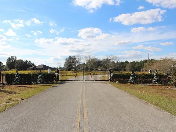2nd image of Green Grove Blvd