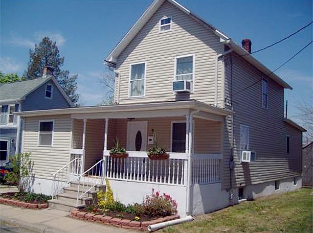 1st image of 7 Dolan St
