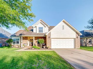 3807 Crestwood Cir, Needville, TX 77461