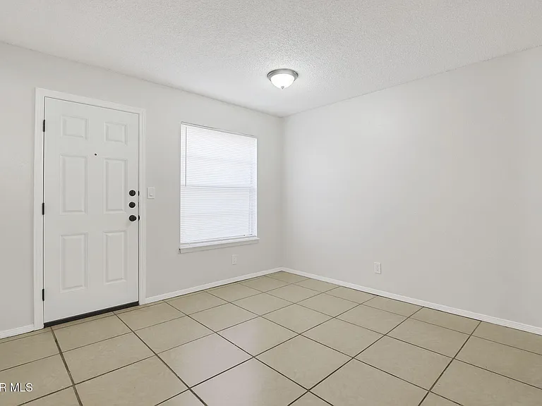 11100 Vista Lago Pl #C — Photo 14