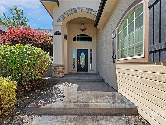 3rd image of 2283 W Stansbury Dr