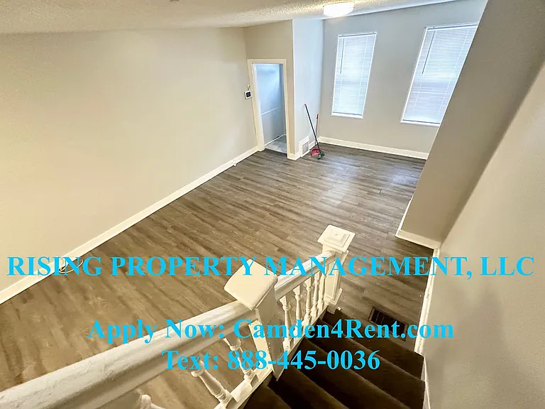915 S 8th St — Photo 12