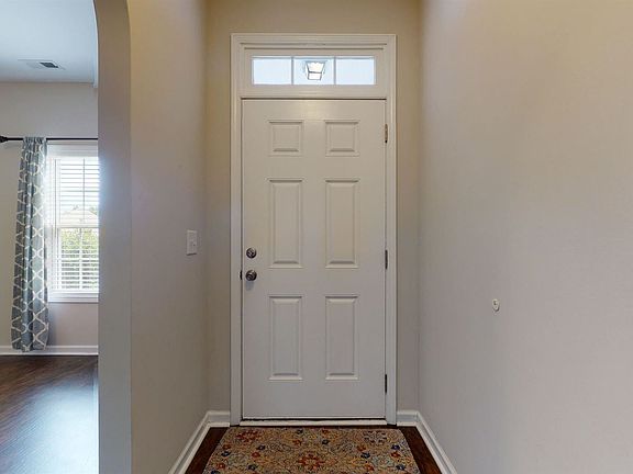 3rd image of 2294 Cottagefield Ln