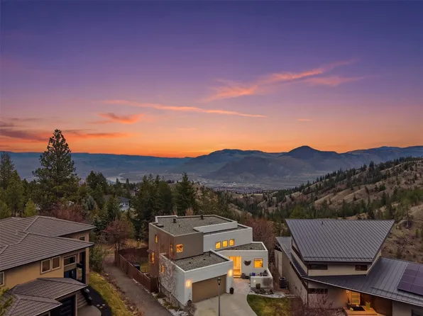 7 Chancellor Dr, Kamloops, BC V2E 2P1