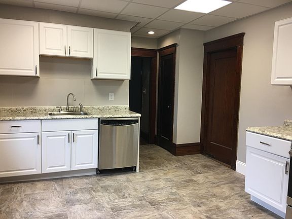 Kitchen with GE appliances