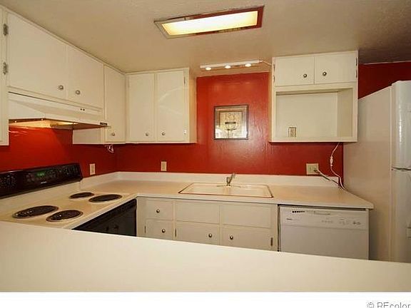 kithchen repainted white