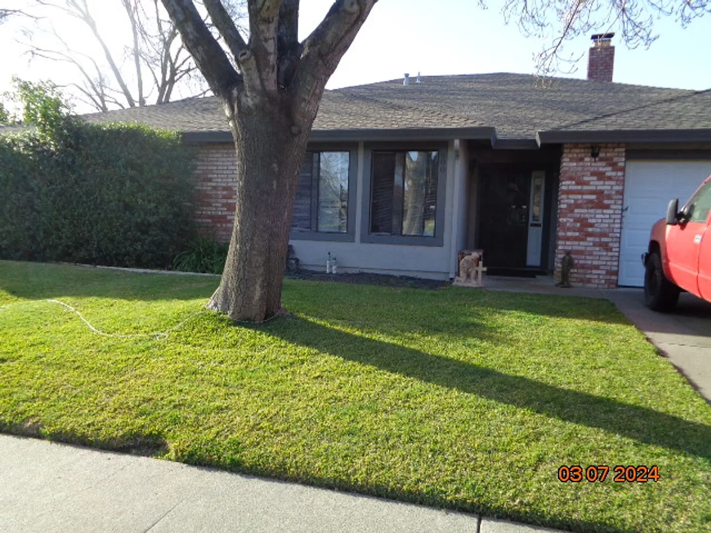 600 Rialto Dr photo 1