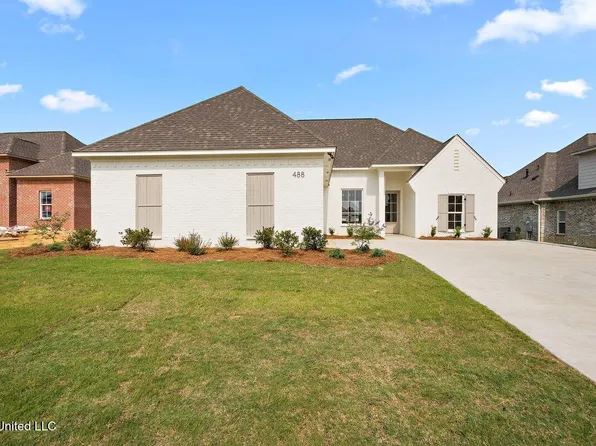 488 Aurora Cir, Canton, MS 39046